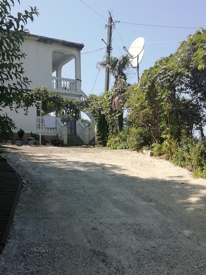 Geno Guest House Kvariati Luaran gambar