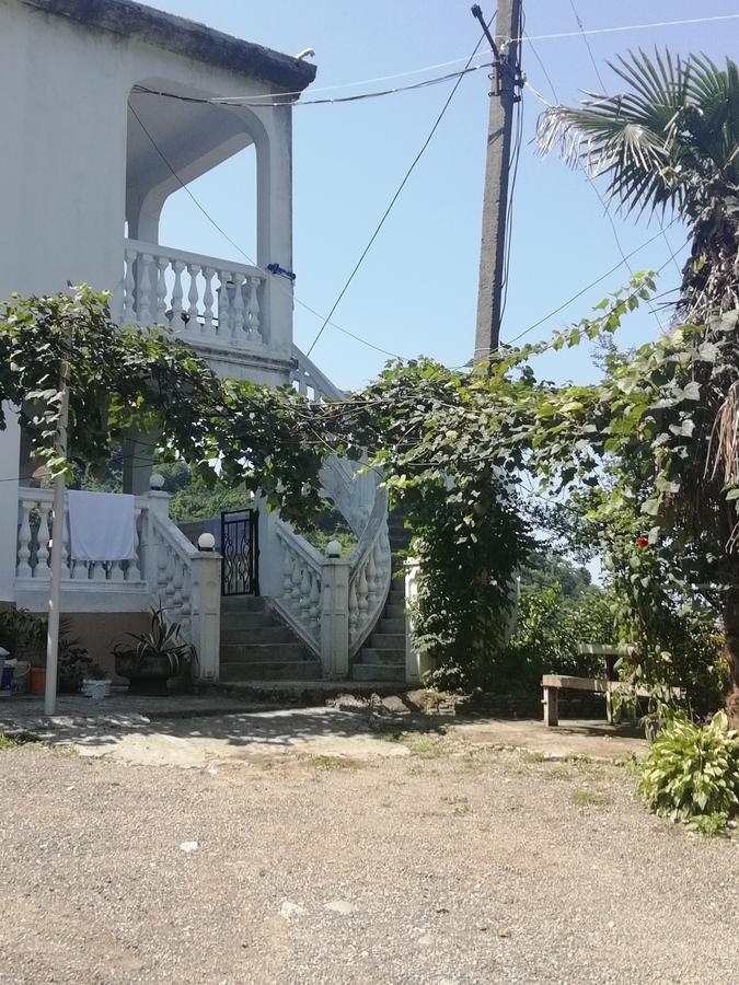 Geno Guest House Kvariati Luaran gambar