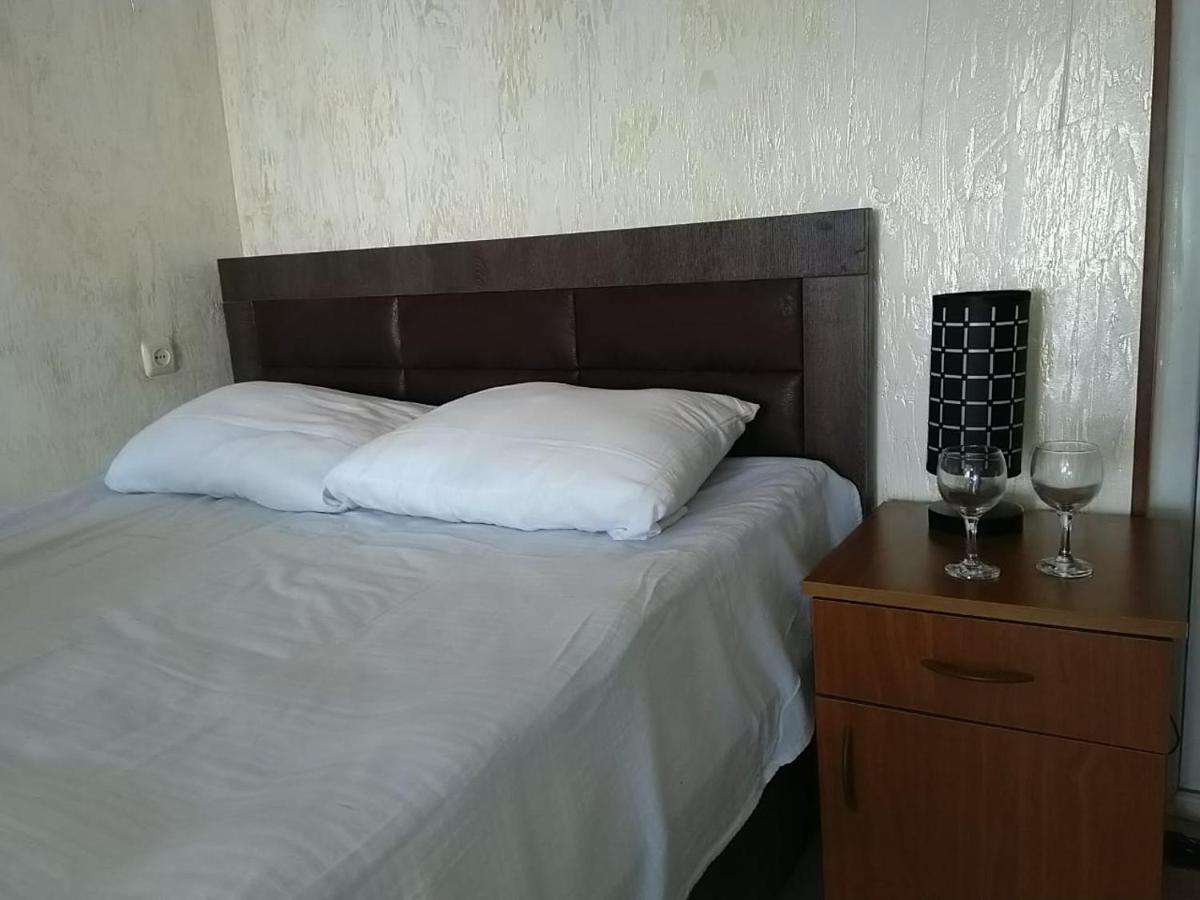 Geno Guest House Kvariati Luaran gambar