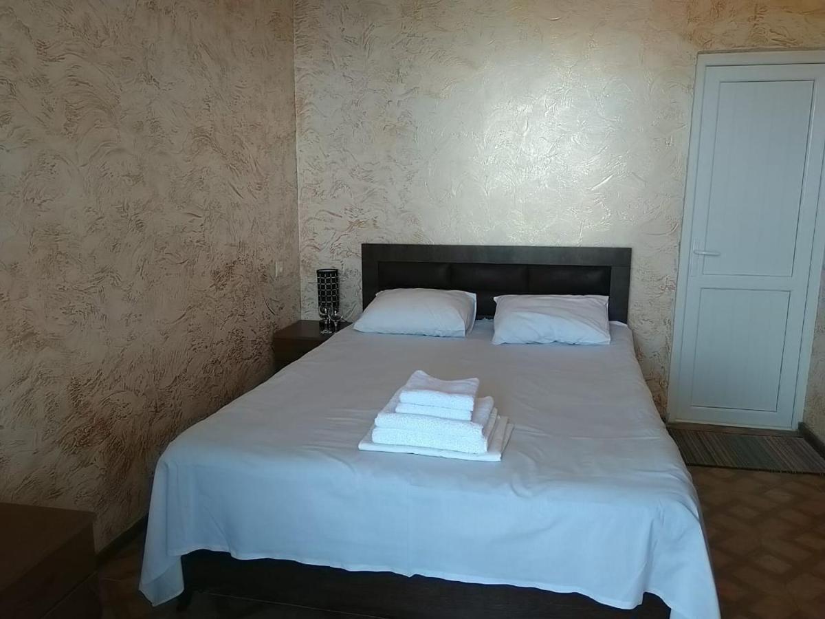 Geno Guest House Kvariati Bilik gambar